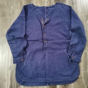 Ladies Button Up Shirt Extra Small